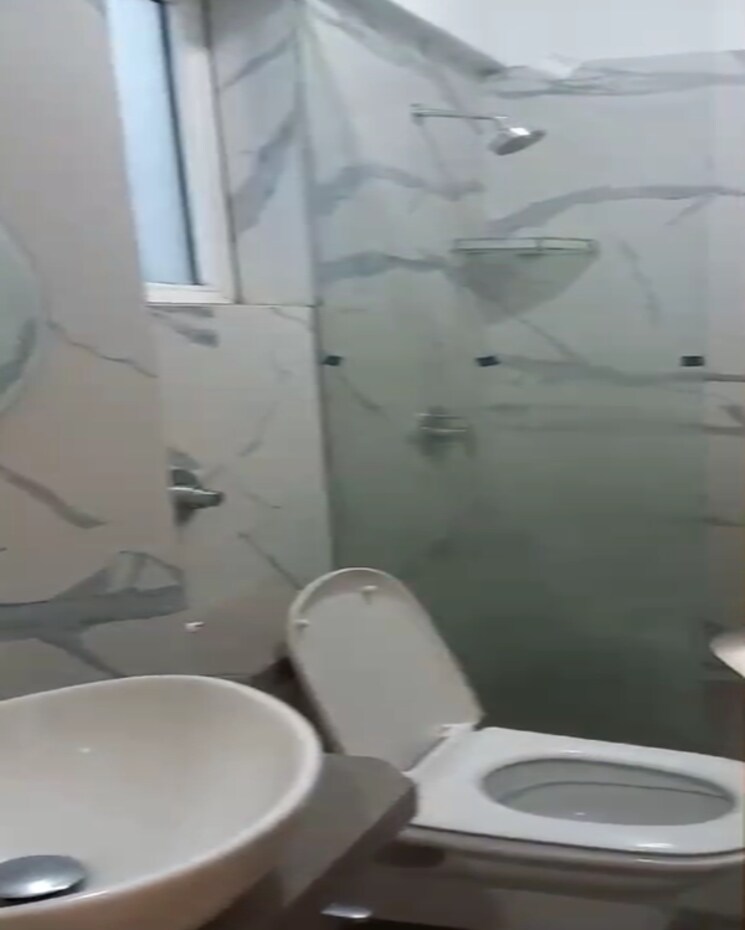 Bathroom, thapar-suburbia 2 Bedroom 975 Sq.Ft. Apartment In Chembur Mumbai 9401829