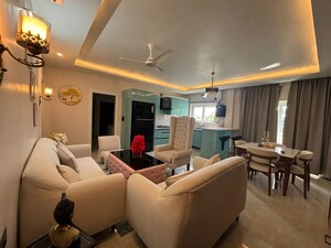 2 BHK Builder Floor For Rent in JakhaN-Rajpur Road