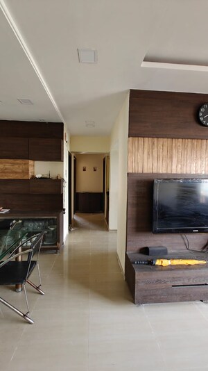 Room in 2 BHK Apartment at Regency Crest, Kharghar – for Sale