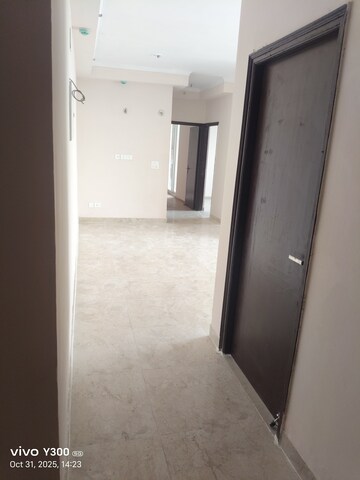 Building Lobby in 2.5 BHK Apartment at Amrapali Golf Homes, Sector 4 Greater Noida – for Rent