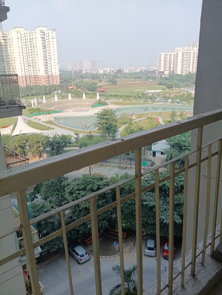 Balcony, antriksh-golf-view 3 Bedroom 1390 Sq.Ft. Apartment In Sector 78 Noida 9402031
