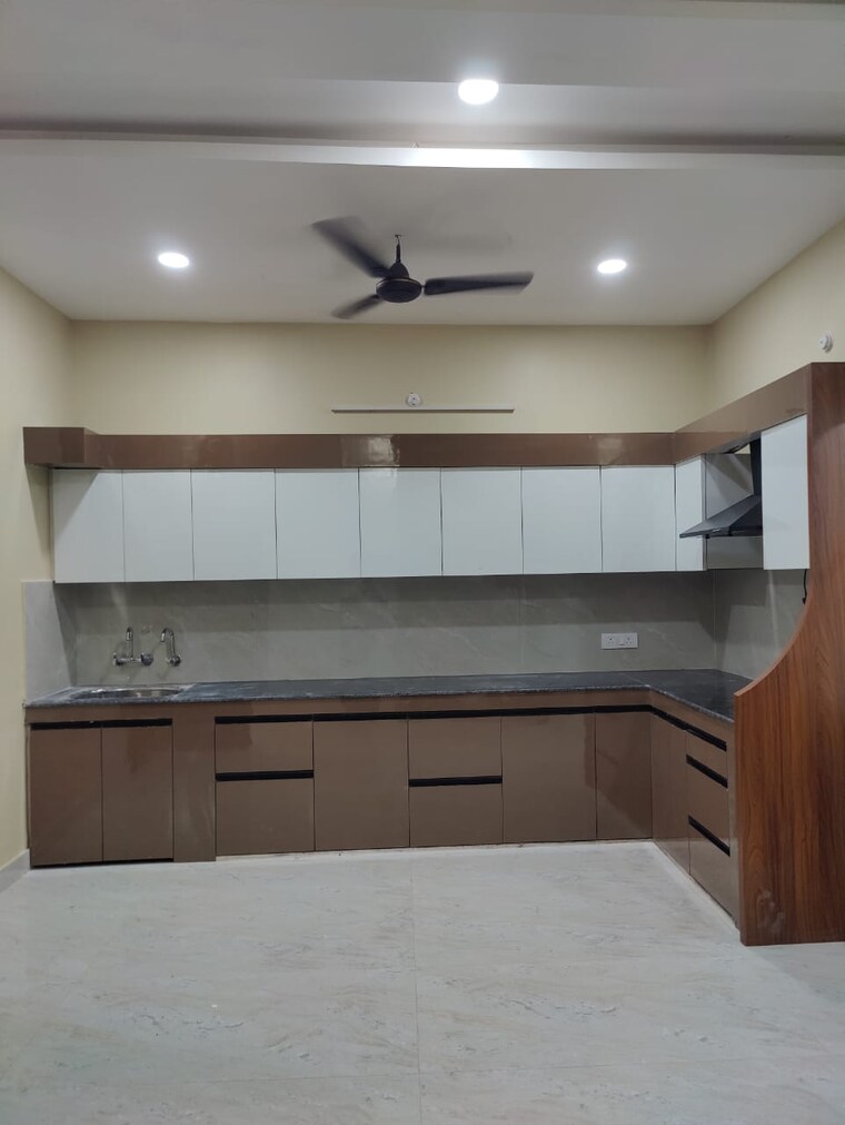Kitchen, jankipuram vistar 3 Bedroom 1750 Sq.Ft. Independent House In Jankipuram Vistar Lucknow 9402068