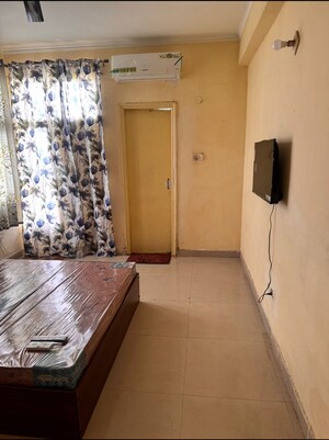 Master Bedroom in 3 BHK Apartment at BDI Sunshine City, Alwar Bypass Road – for Rent