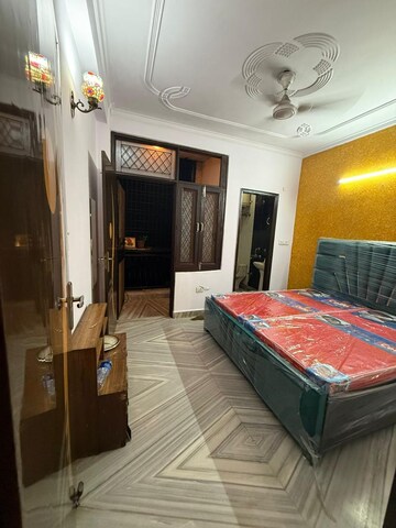 Bedroom in 1.5 BHK Builder Floor at Saket – for Rent