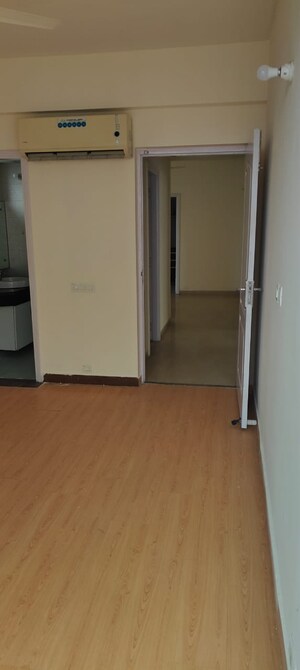 3 BHK Apartment For Rent in Bestech Park View Spa Next, Sector 67