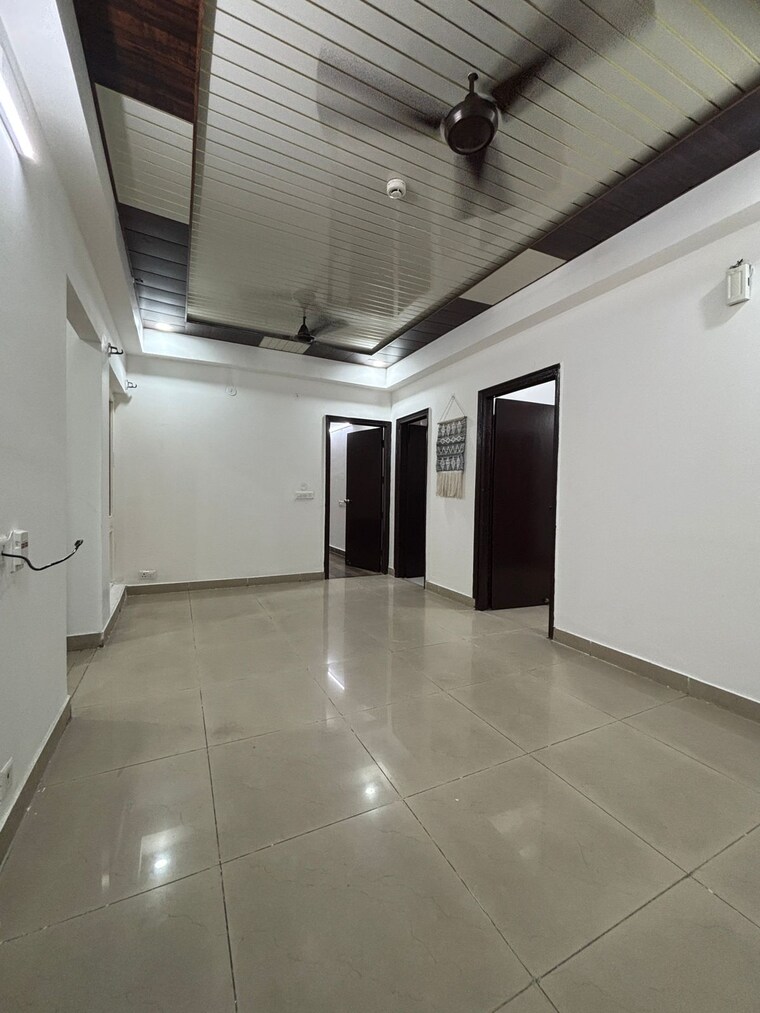 undefined, spring-meadows 2.5 Bedroom 970 Sq.Ft. Apartment In Tech Zone 4 Greater Noida Greater Noida 9402211