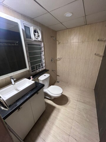 Team Area in 3 BHK Builder Floor at Sector 23 – for Rent