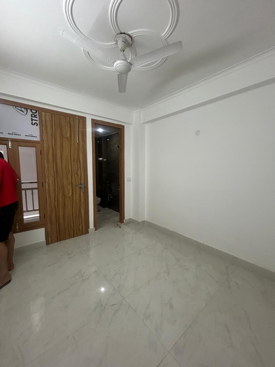 1 RkBuilder Floor For Rent in Rajpur Khurd Extension