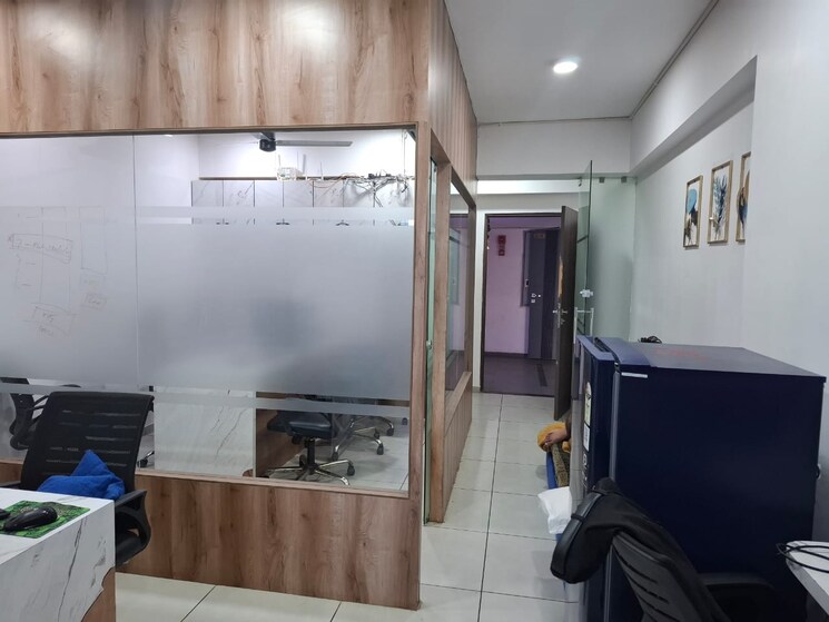 Kitchen, science city Commercial Office Space in IT/SEZ 913 Sq.Ft. In Science City Ahmedabad 9402401