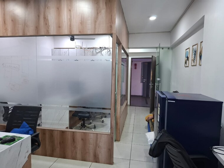 Kitchen, science city Commercial Office Space in IT/SEZ 913 Sq.Ft. In Science City Ahmedabad 9402401