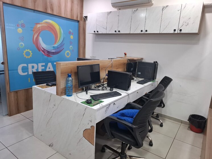 Team Area, science city Commercial Office Space in IT/SEZ 913 Sq.Ft. In Science City Ahmedabad 9402401