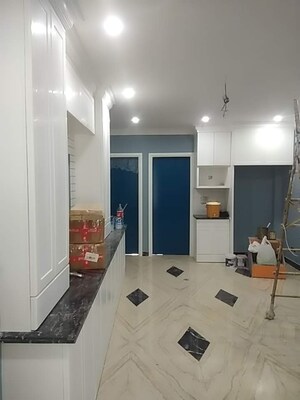  6 BHK Independent House at Sector 4 – for Sale