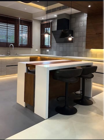 Kitchen in 4 BHK Independent House at Aranattukara – for Sale