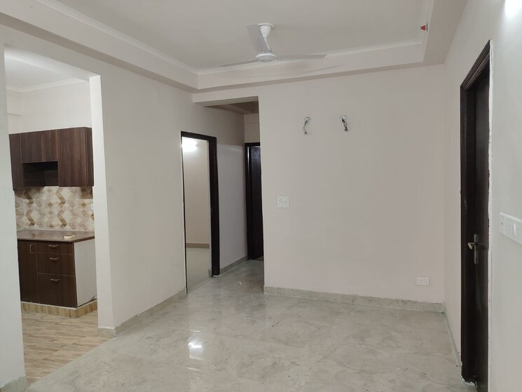 Room, amrapali-golf-homes 3 Bedroom 1595 Sq.Ft. Apartment In Sector 4 Greater Noida Greater Noida 9402816