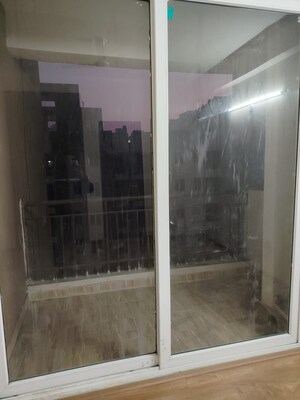 Building Lobby in 3 BHK Apartment at Amrapali Golf Homes, Sector 4 Greater Noida – for Rent