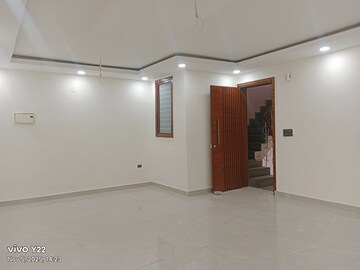 3 BHK Builder Floor For Sale in Sector 37