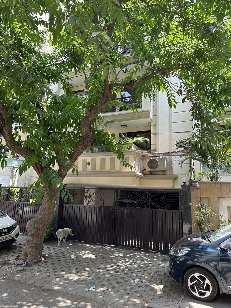 Exterior View, gulmohar park 3 Bedroom 1800 Sq.Ft. Apartment In Gulmohar Park Delhi 9403012