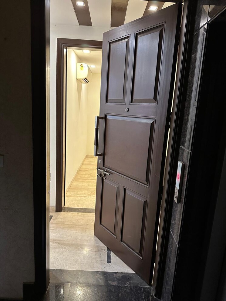 Other, gulmohar park 3 Bedroom 1800 Sq.Ft. Apartment In Gulmohar Park Delhi 9403012