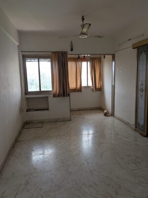 2 BHK Apartment For Rent in Juhu