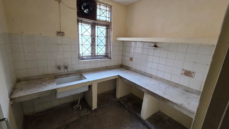 Kitchen, kendriya-vihar 2 Bedroom 975 Sq.Ft. Apartment In Sector 56 Gurgaon 9403020