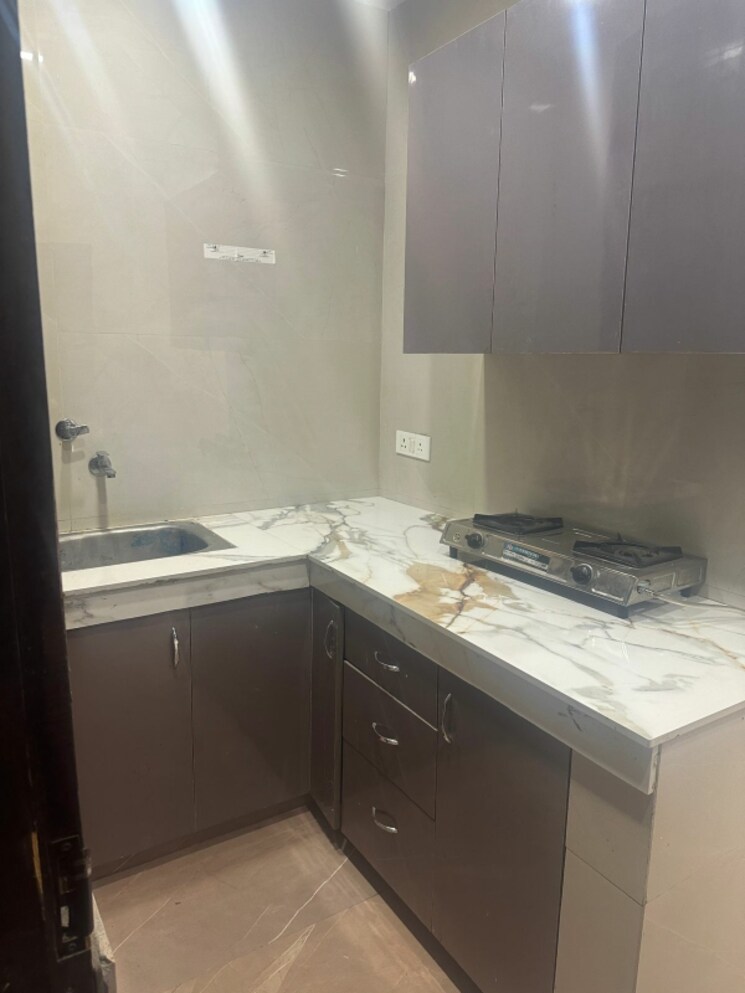 Kitchen, lajpat nagar 4 1 Bedroom 450 Sq.Ft. Builder Floor In Lajpat Nagar 4 Delhi 9403208