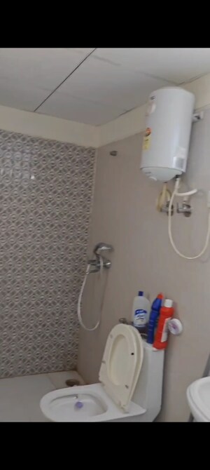 Master Bedroom in 1 BHK Apartment at Gaur City 2 - 14th Avenue, Sector 16c Greater Noida – for Rent