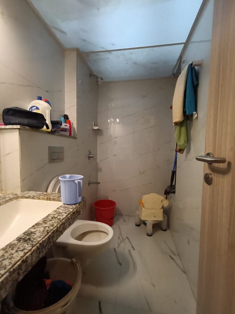 Bathroom, wadhwa-dukes-horizon 3 Bedroom 1365 Sq.Ft. Apartment In Chembur Mumbai 9403170