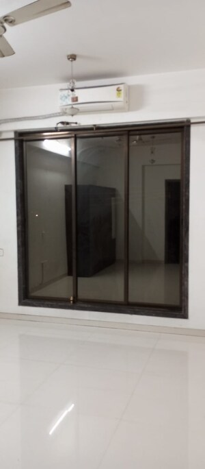 Bedroom in 4 BHK Apartment at SKG Yeshwant, Chembur – for Rent