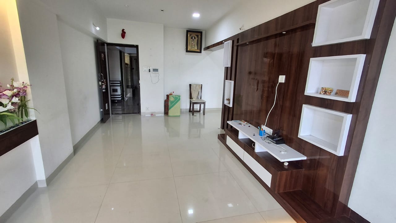 2 BHK + Servant Room 1305 Sq.Ft. Apartment in Mohite Paradise G