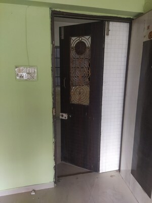 Furnished Amenities in 1 BHK Apartment at New Vegas Plaza, Owale – for Rent