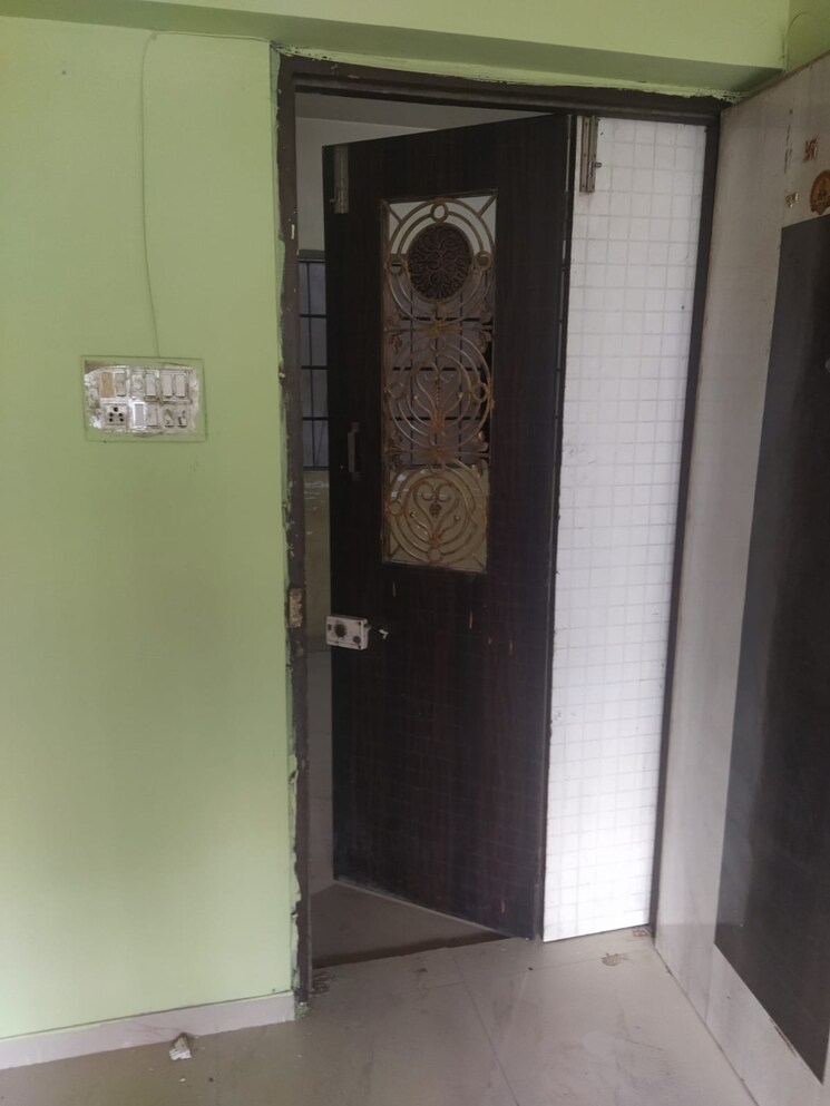 undefined, new-vegas-plaza 1 Bedroom 394 Sq.Ft. Apartment In Owale Thane 9403255