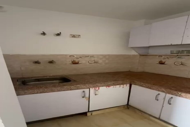 Kitchen, rajpur khurd extension 1 Bedroom 563 Sq.Ft. Builder Floor In Rajpur Khurd Extension Delhi 9403337