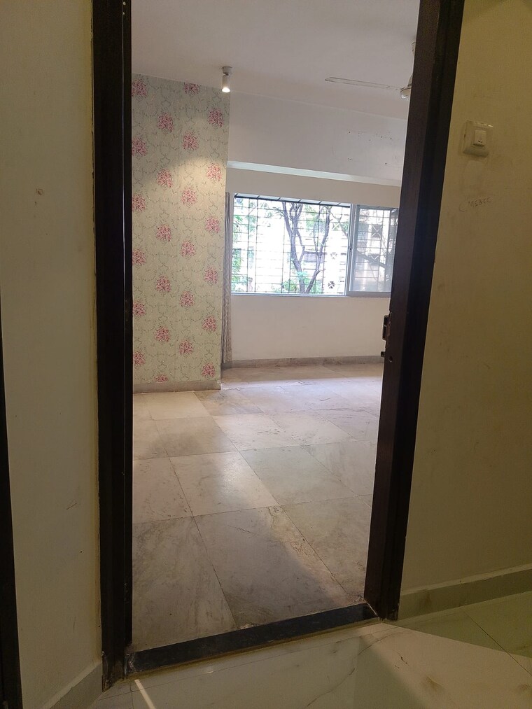 Room, hiranandani-garden-eden-2 1 Bedroom 550 Sq.Ft. Apartment In Powai Mumbai 9403311