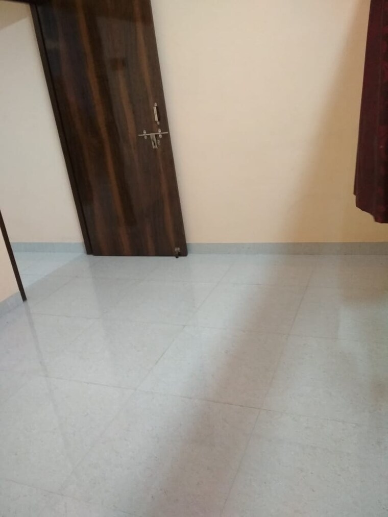 Room, tyagi-hadapsar 1 Bedroom 680 Sq.Ft. Independent House In Hadapsar Pune 9403371