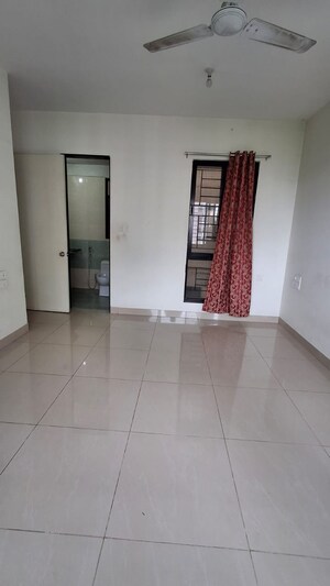 Room in 2 BHK Apartment at Nanded Lalit, Sinhagad Road – for Rent