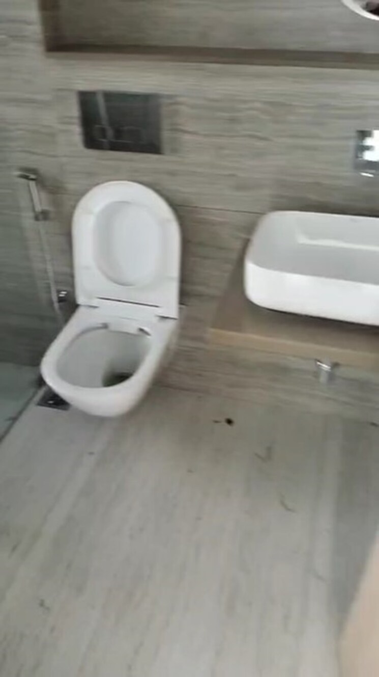 Bathroom, roodraksh-golf-walk 3 Bedroom 1690 Sq.Ft. Apartment In Chembur Mumbai 9403355