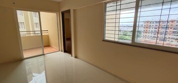 Room in 2 BHK Apartment at ARG Eastern Elegance, Manjari – for Rent