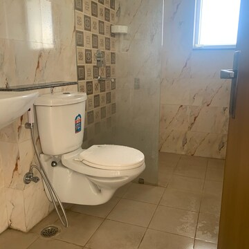 Bathroom in 3 BHK Apartment at Ramprastha City The Edge Towers, Sector 37d – for Rent