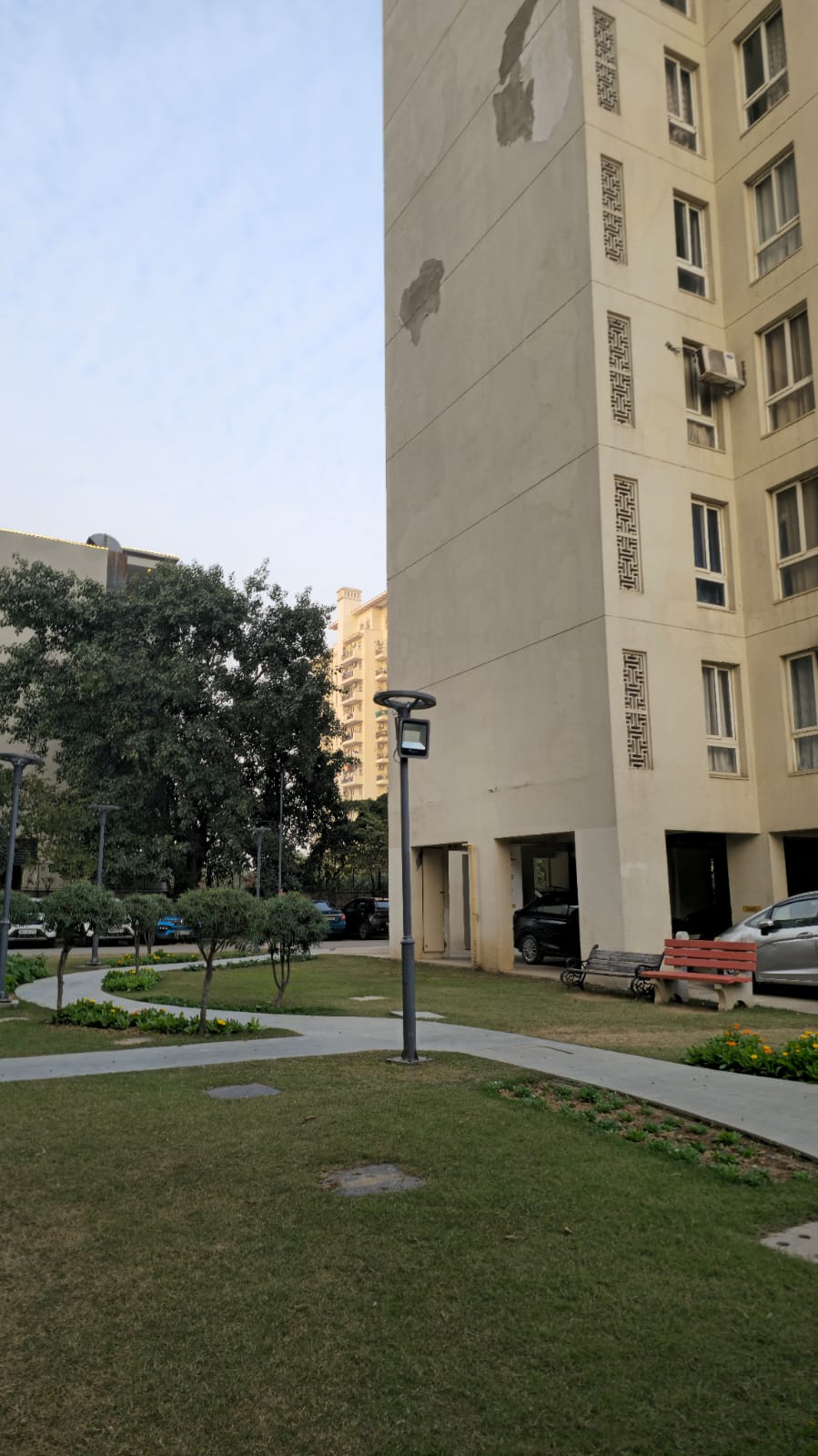 2 BHK Apartment For Rent in Emaar Emerald Nuevo