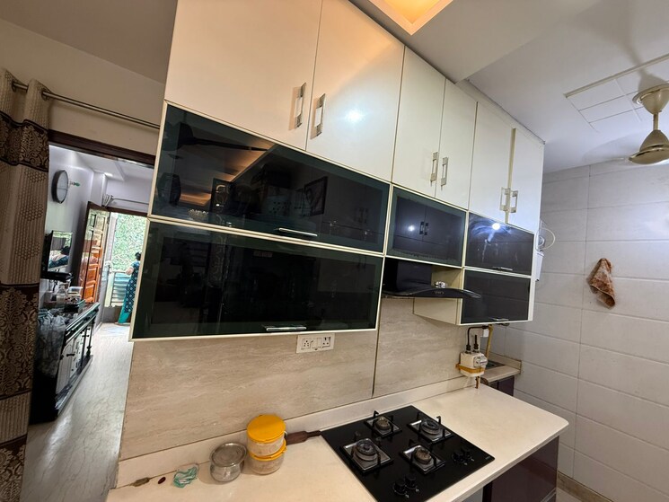 Kitchen, bali nagar 3 Bedroom 1800 Sq.Ft. Builder Floor In Bali Nagar Delhi 9403641