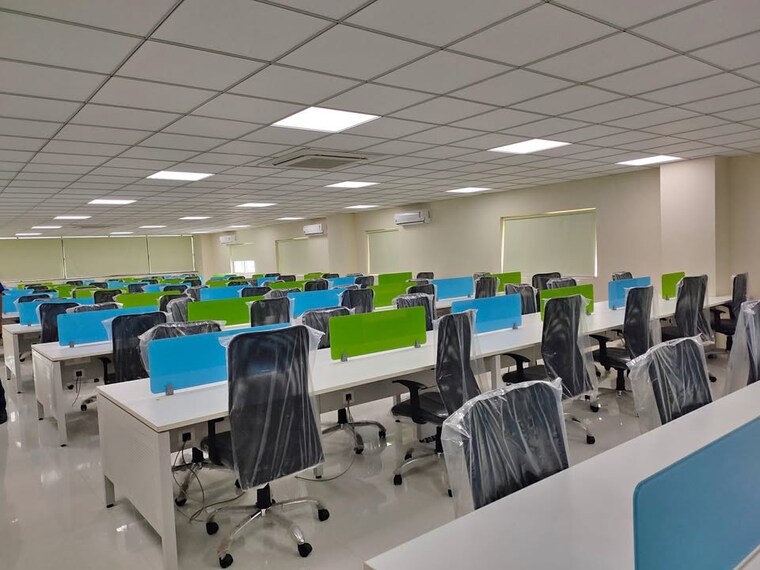 Team Area, vijay nagar Commercial Office Space 2000 Sq.Ft. In Vijay Nagar Indore 9403662