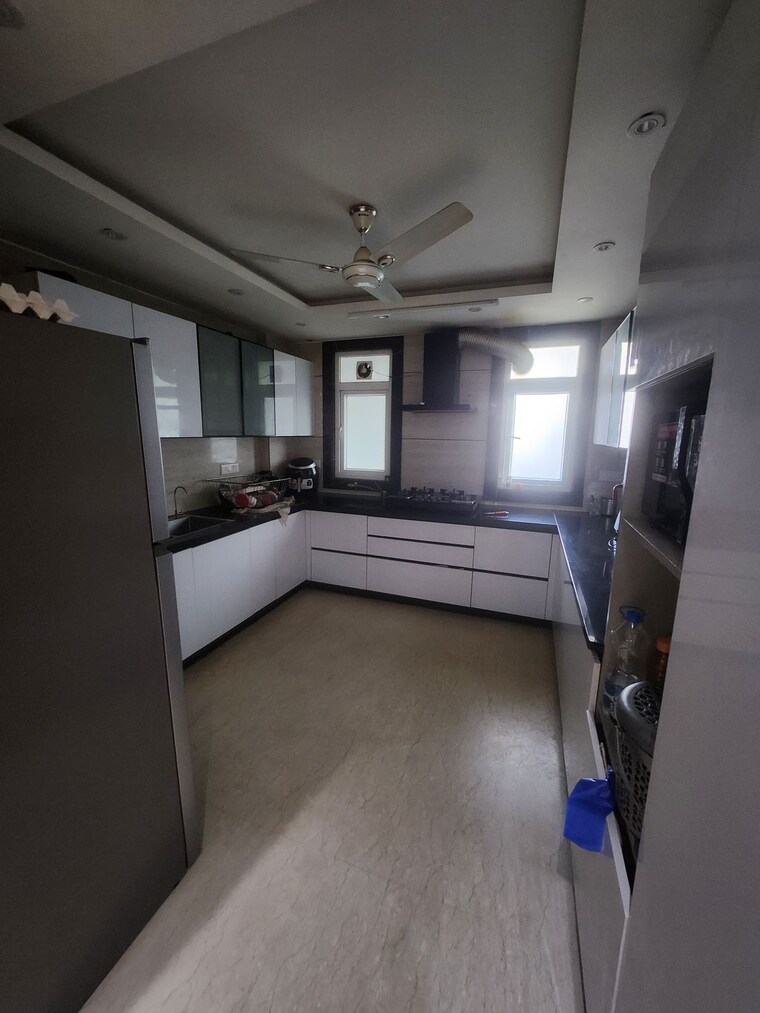 Kitchen, rajouri garden 3 Bedroom 1800 Sq.Ft. Builder Floor In Rajouri Garden Delhi 9403719