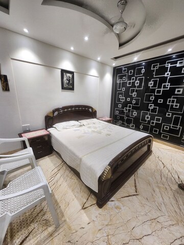 Master Bedroom in 3 BHK Builder Floor at Rajouri Garden – for Rent