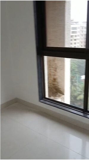 Bedroom in 4 BHK Apartment at Chembur – for Rent