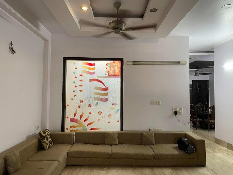Living Room, bali nagar 3 Bedroom 1800 Sq.Ft. Builder Floor In Bali Nagar Delhi 9403747
