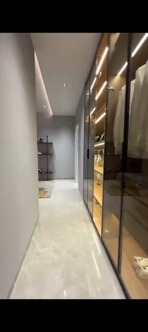 Building Lobby in 3 BHK Builder Floor at LnT Evara Heights, Panch Pakhadi – for Sale