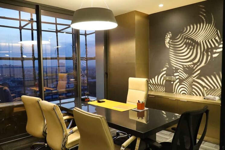 Team Area, vijay nagar Commercial Office Space 4000 Sq.Ft. In Vijay Nagar Indore 9403751