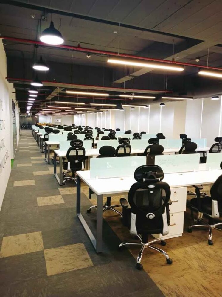 Team Area, vijay nagar Commercial Office Space 4000 Sq.Ft. In Vijay Nagar Indore 9403751
