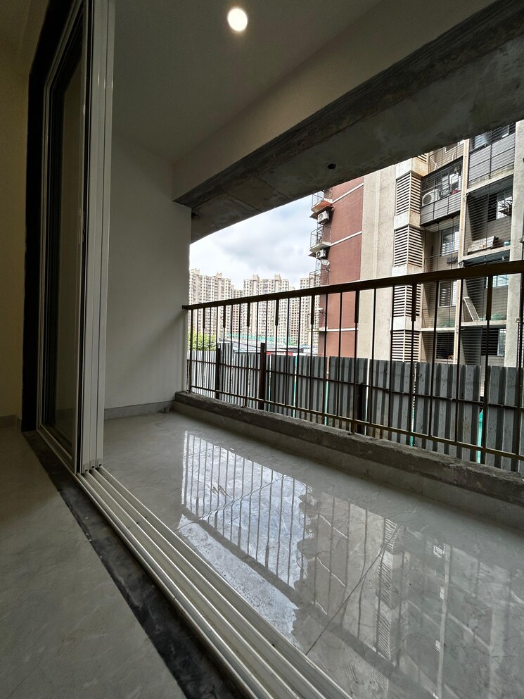 Balcony, silicon-park 2 Bedroom 643 Sq.Ft. Apartment In Malad West Mumbai 9403825