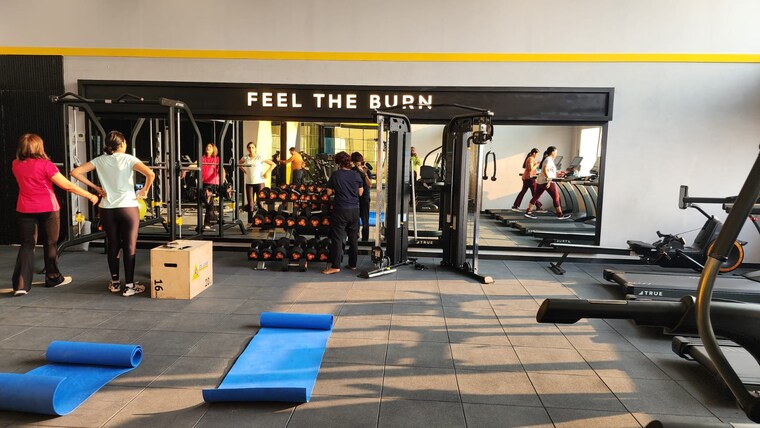 Gym, lokhandwala-minerva-mahalaxmi 3.5 Bedroom 2058 Sq.Ft. Apartment In Mahalaxmi Mumbai 9403928